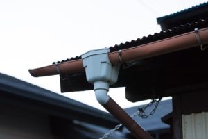 雨どいの形 種類はこんなにある 素材別価格リスト付き イエコマ