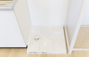 洗濯機の防水パンとは サイズの測り方と掃除方法 イエコマ